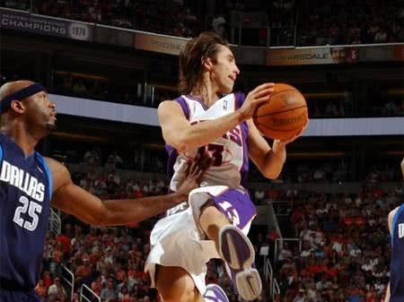 因此在球迷 因此在球迷