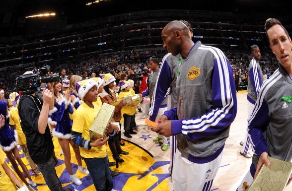 年轻且富有 年轻且富有