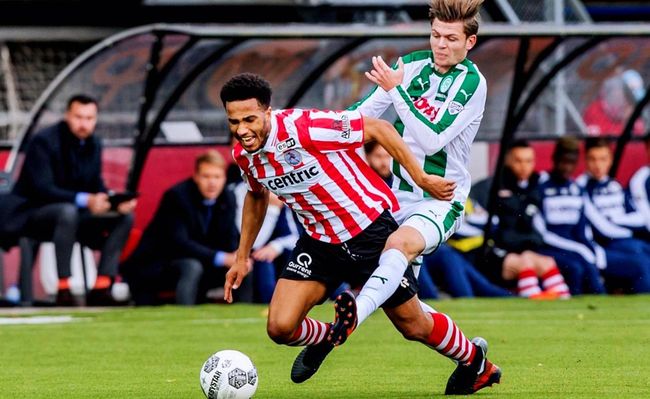 国足坛并非 国足坛并非